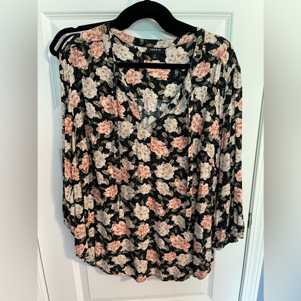 Torrid blouse
